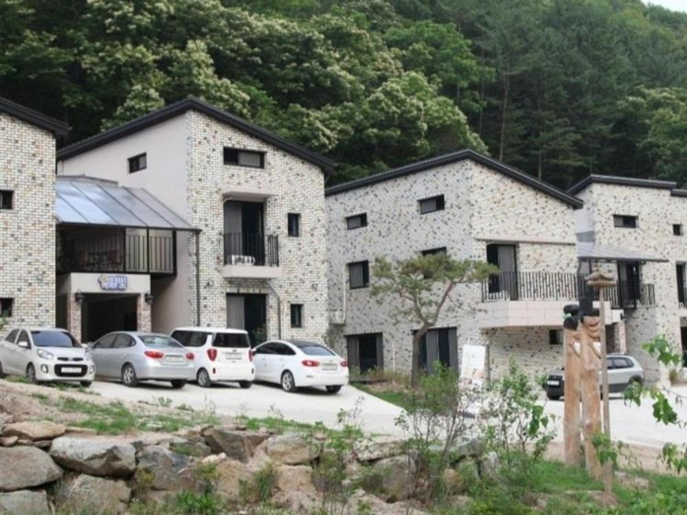 Hwacheon Star Garden Pension Luaran gambar